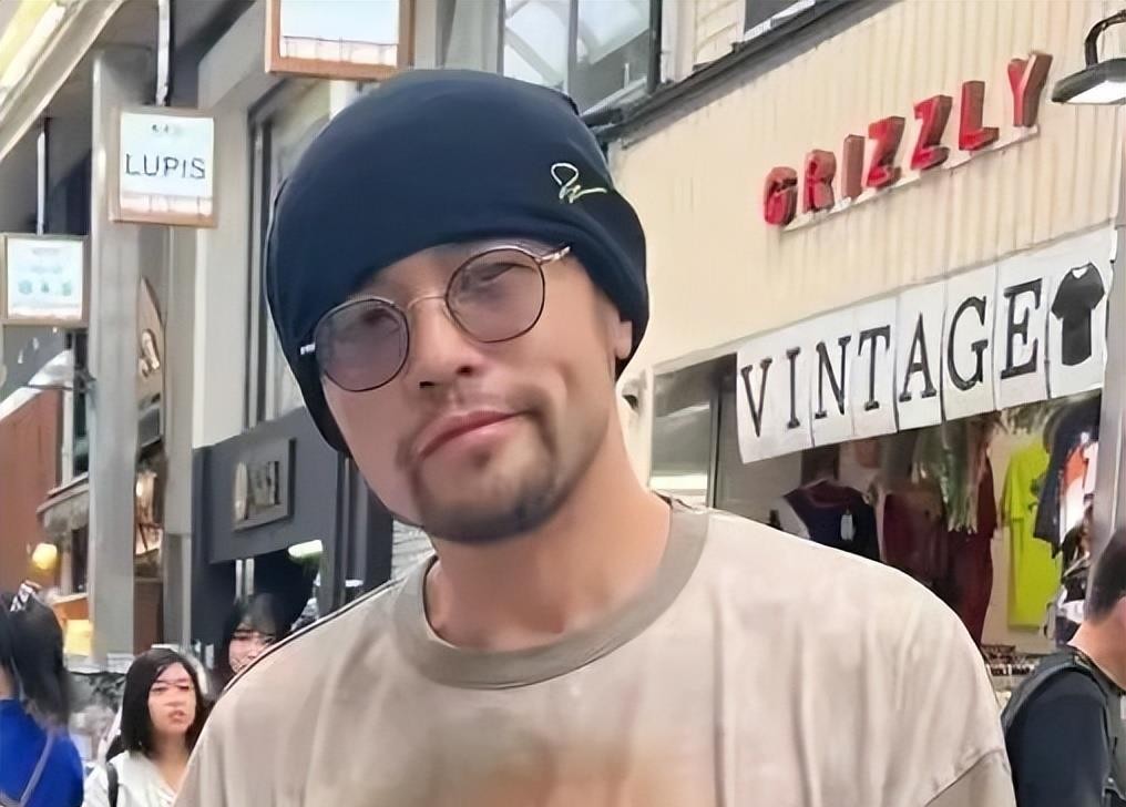 周杰伦澳门豪赌输10亿辟谣_有哪个明星被爆出实锤黑料,_周杰伦私生子谣言