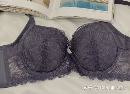 如何挑选适合自己尺码的内衣_内衣外穿女明星_内衣尺码选购指南