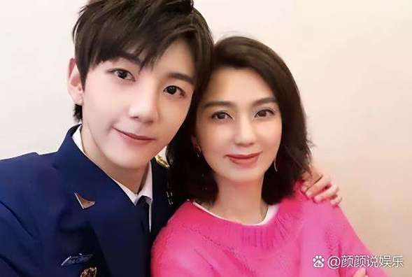 娱乐圈情侣2020_娱乐圈相差6岁情侣_娱乐圈相差十几岁的情侣