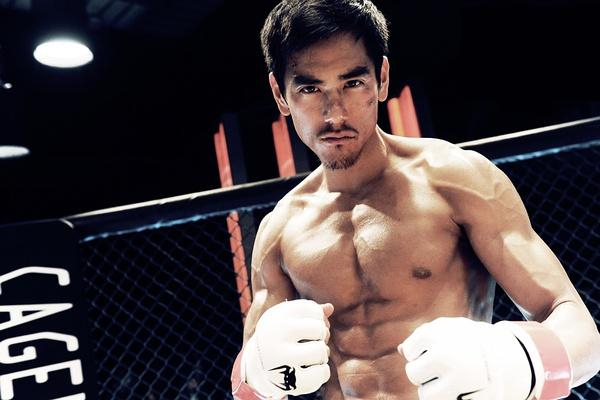 深扒娱乐圈5大很红,但是很少被黑的明星!